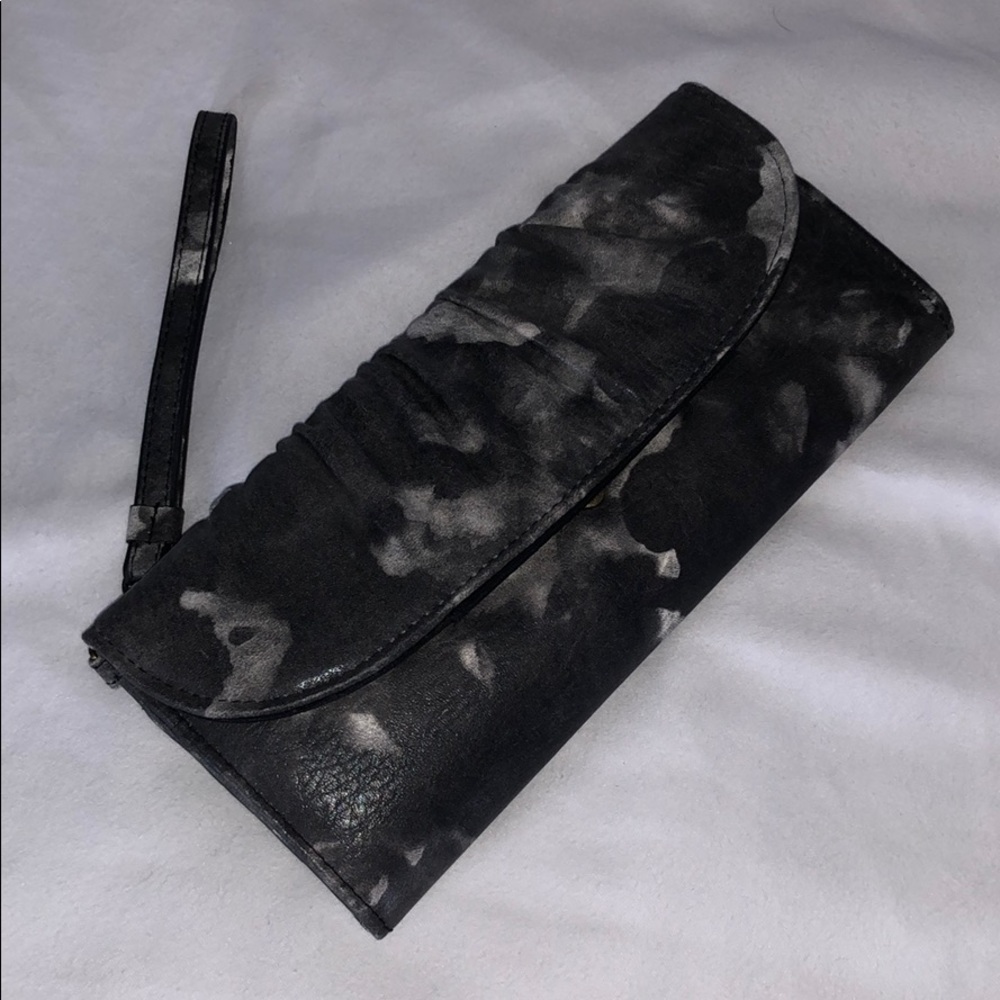 Gray tie die look clutch wristlet